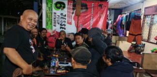 Aktivis Depok Bersatu Demo Minta Kasat Pol PP Dicopot